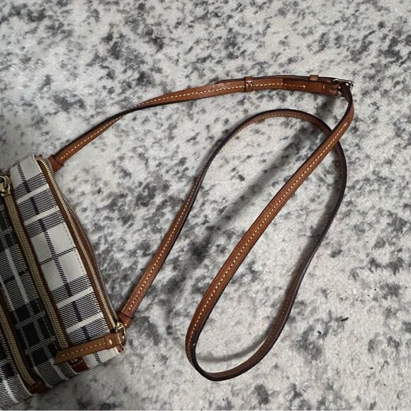 Dooney & Bourke Crossbody - Picture 5 of 9